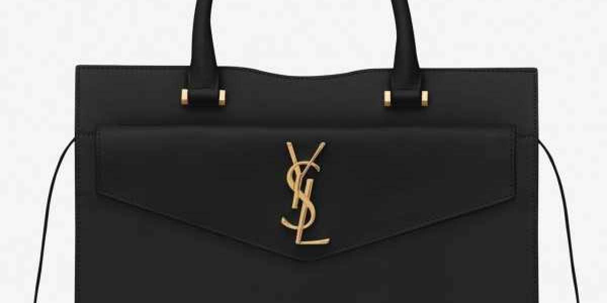 ysl bags outlet plaque is in