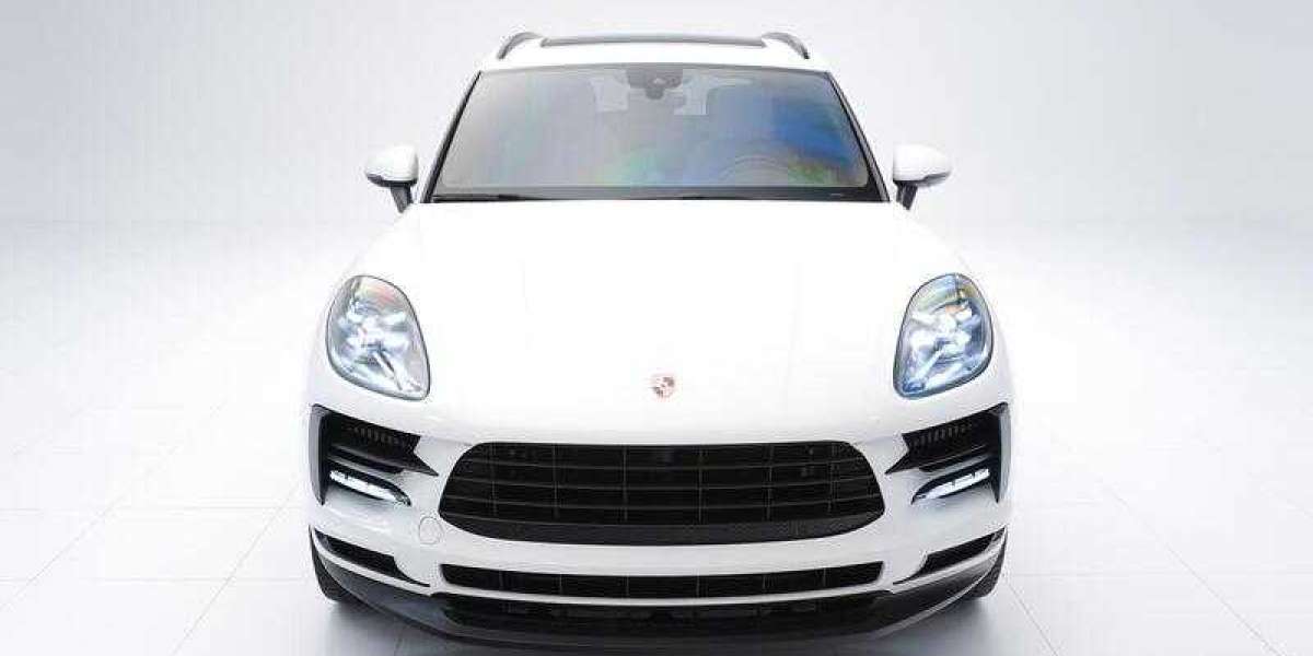 White Porsche Macan 2020