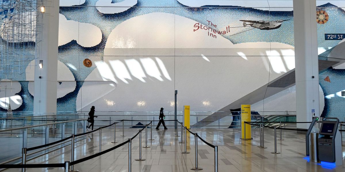 What Terminal Is United At LGA? LaGuardia Airport in 2024