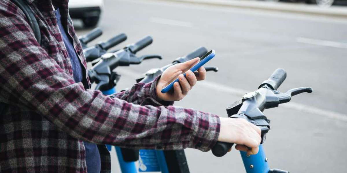 Navigating Regulatory Challenges in E-Scooter Sharing Apps