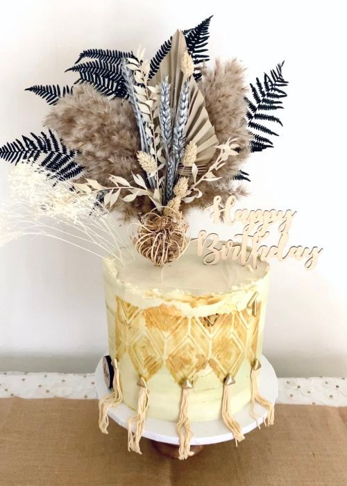 Cakes Delivery | Pearls & Crumbs | Cake Shop | Cake Services