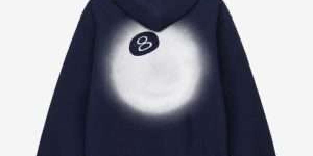 Stussy Hoodie: The Intersection of Fashion and Function