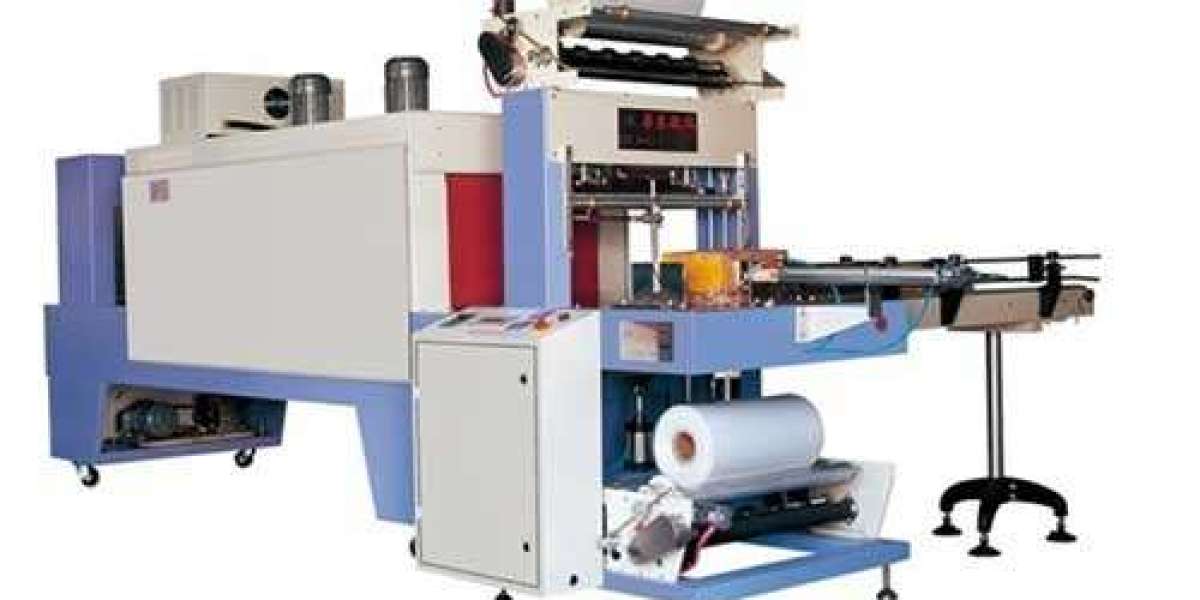 Comparing Different Types of Bottle Wrapping Machines: Shrink vs. Stretch Wrap