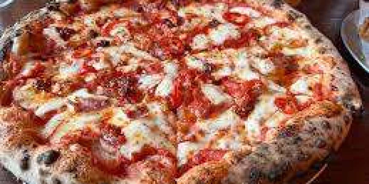 Planning the Perfect Party at an Italian Pizza Restaurant