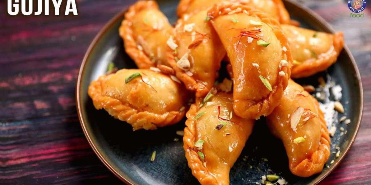 Delicious Gujiya Recipe: A Perfect Sweet Treat for Festivals | IndianBreakfastRecipe