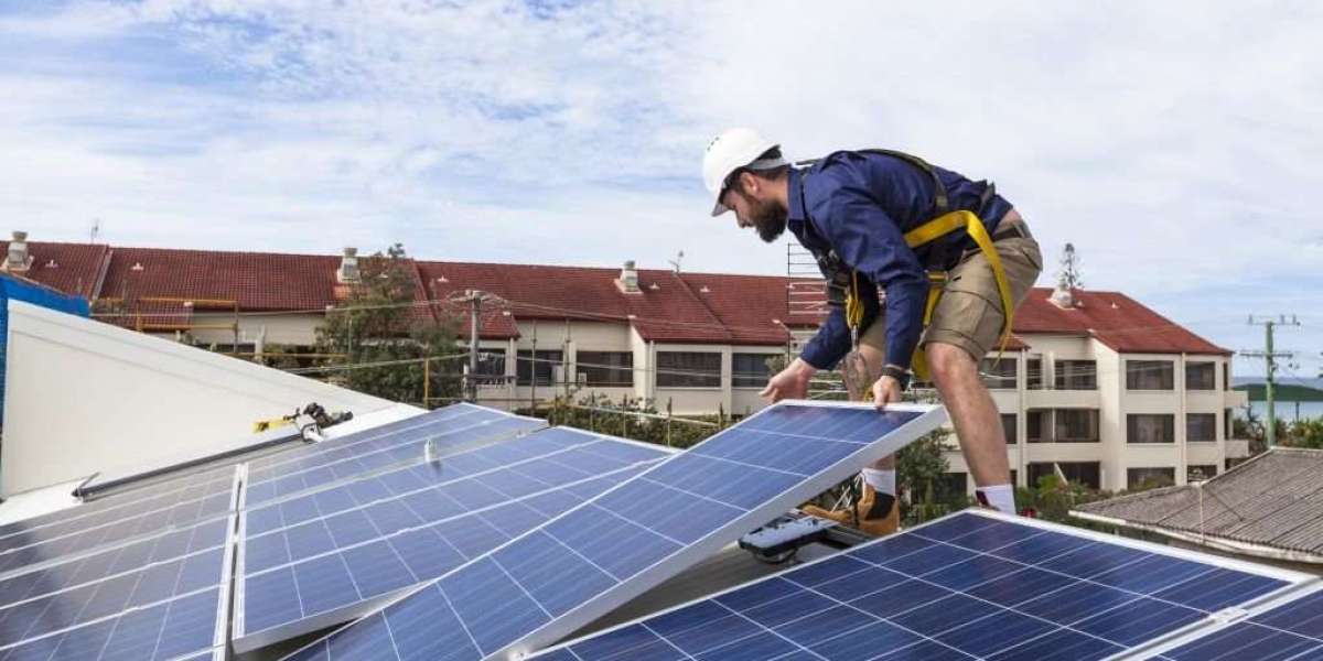 How Workers' Compensation Protects Solar Installers on the Job