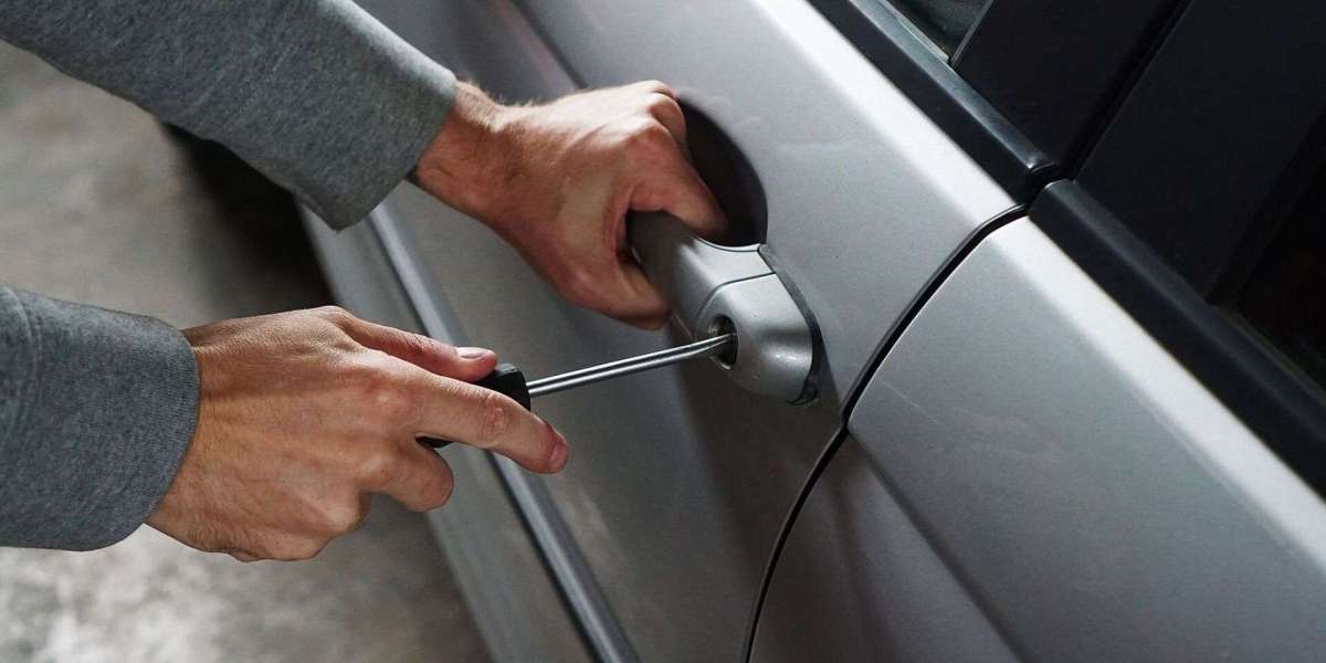 Locked Out? Call Abu Dhabi’s Leading Car Door Locksmith