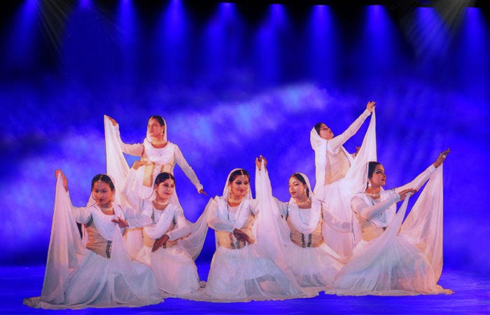 Learning Sufi Dance and Kathak: A Trip of Grace and Spirituality | by Aamad performing arts centre | Jan, 2025 | Medium