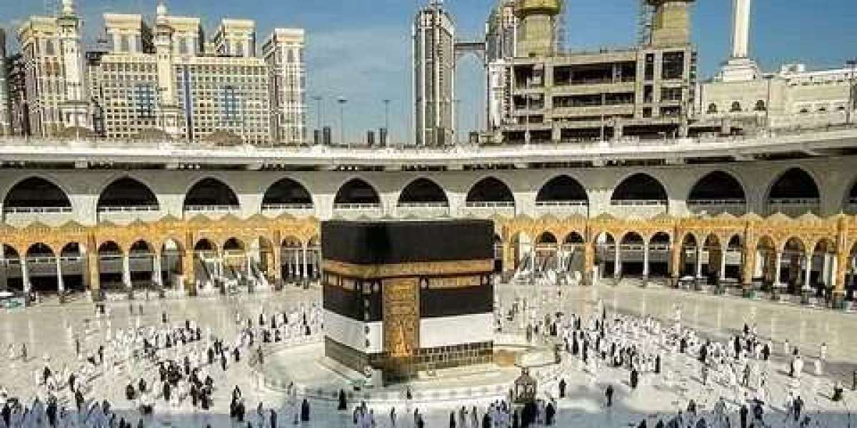 The Ultimate Guide to Choosing an Umrah Package from the USA