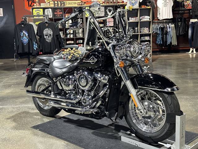 Used Harley Davidson Heritage Classic for Sale in Countryside, IL