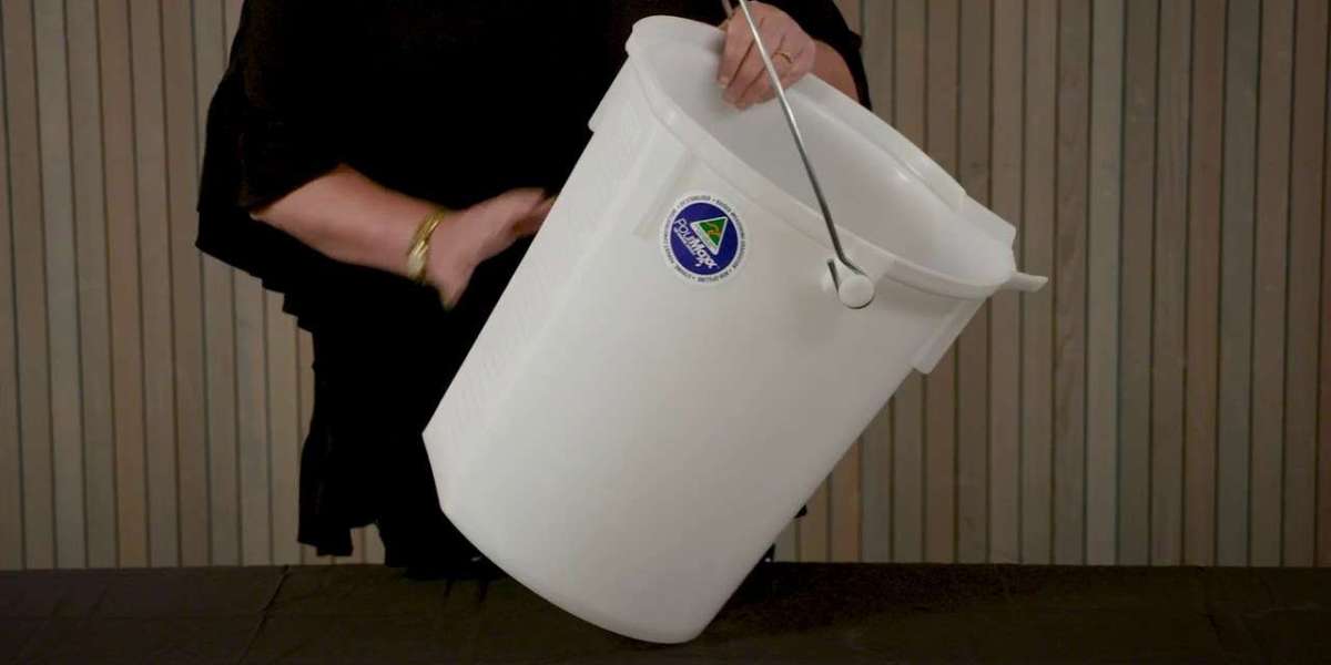 How to Choose the Best Plastic Pails for Food Storage: 5 Essential Tips