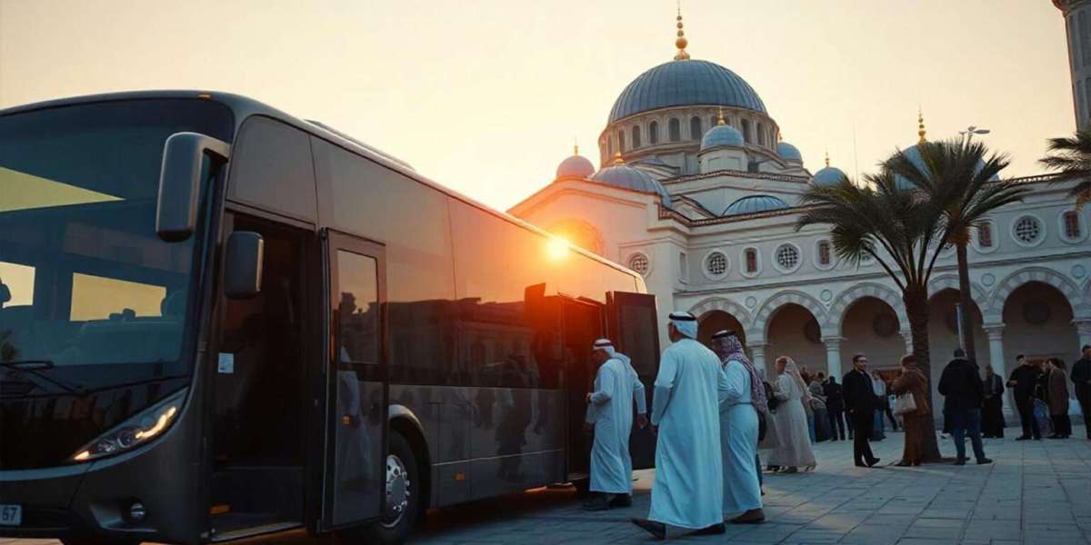 How to Book an Umrah Package by Bus from Dubai Easily