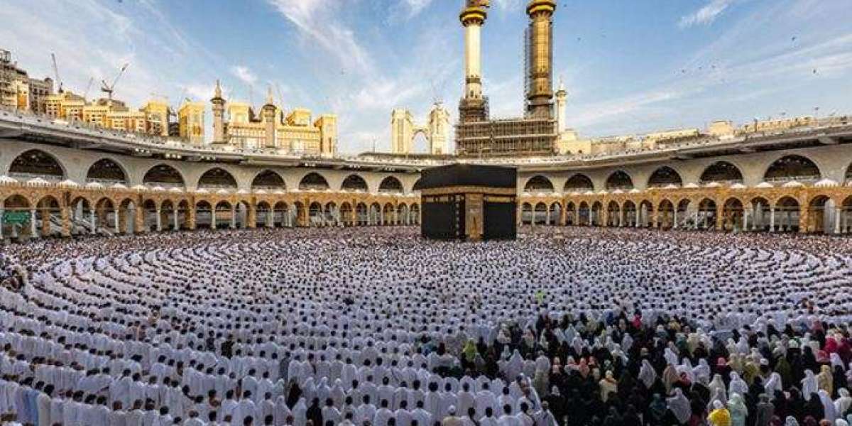 Umrah Packages from Toronto: Guide to Finding the Best Offer